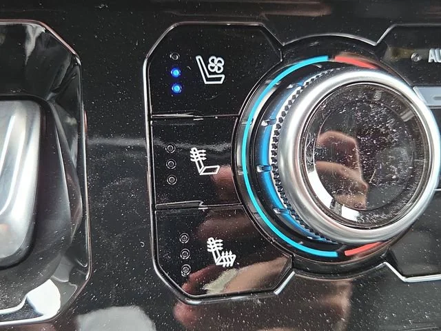 2026 GMC Sierra 1500 AT4 - Photo 13