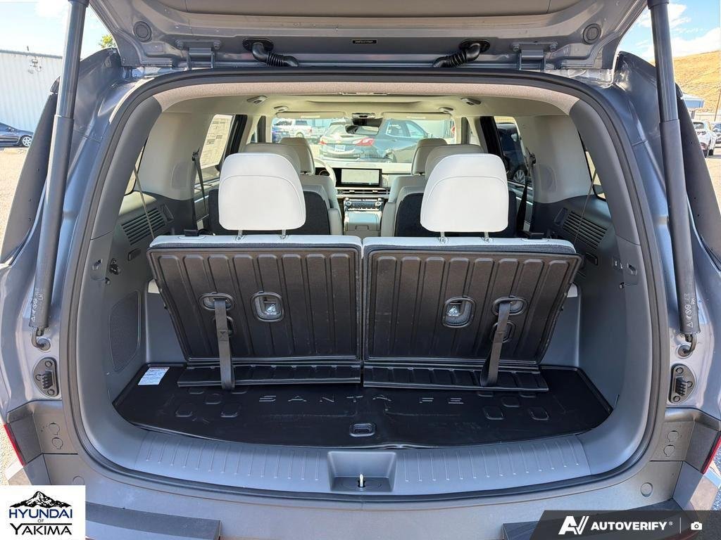 New 2026 Ecotronic Gray Hyundai Limited image 12