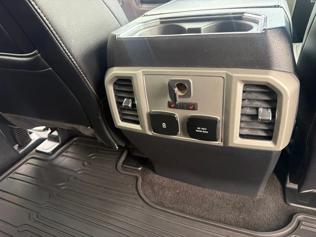 Used 2020 White Ford Lariat image 50