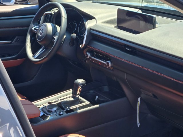 Used 2025 Gray Mazda 2.5 Turbo Meridian Edition image 8