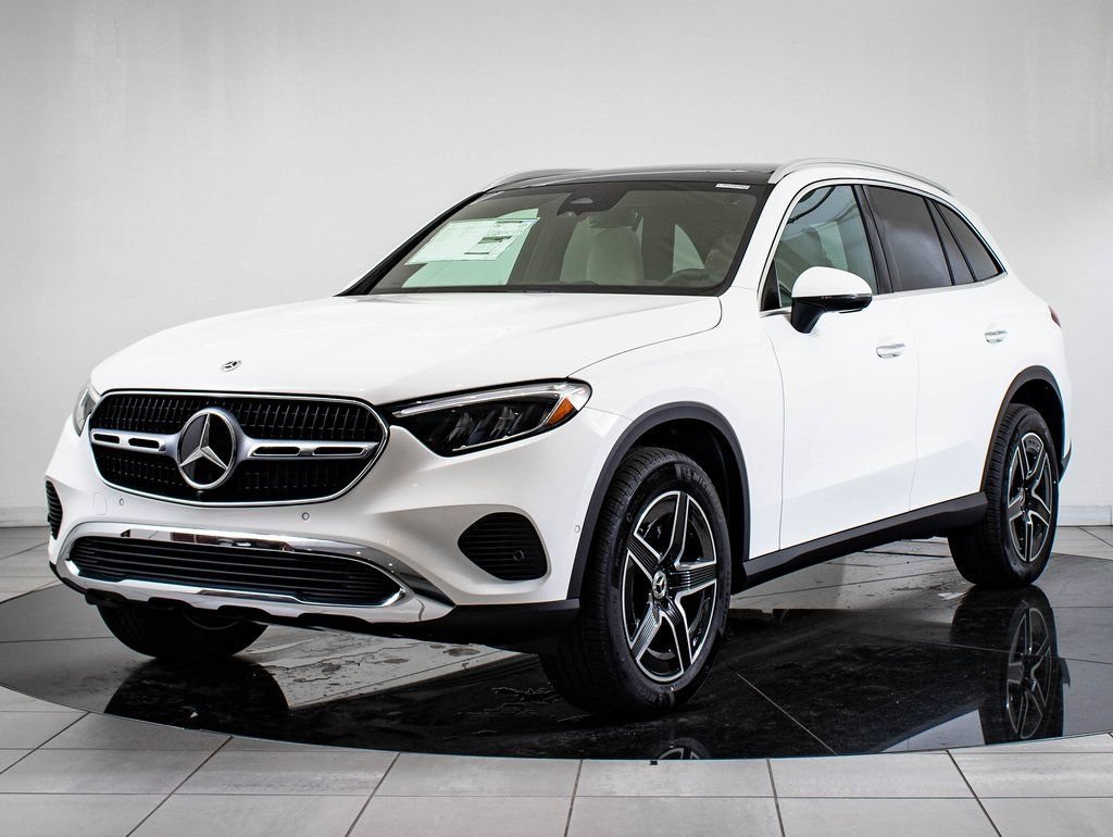 Used 2026 Polar White Mercedes-Benz GLC 300 image 1
