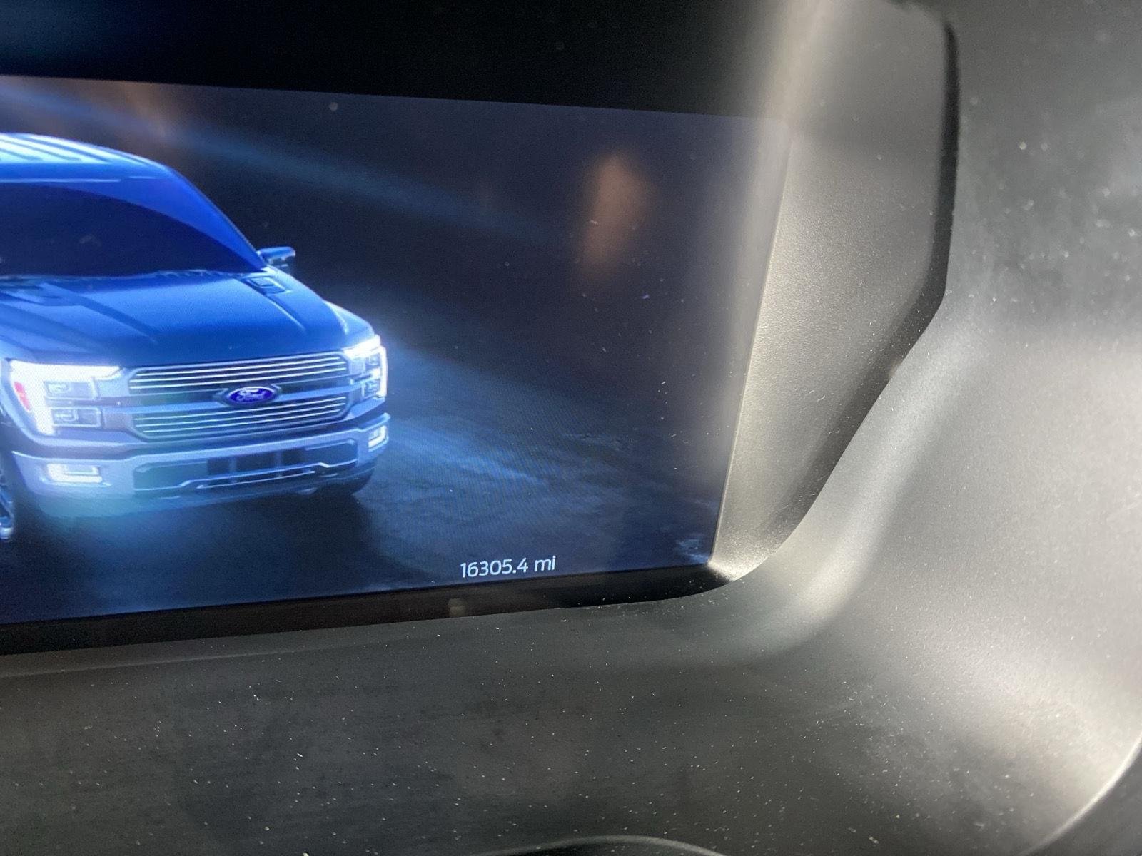 Used 2025 Atlas Blue Ford XLT image 13