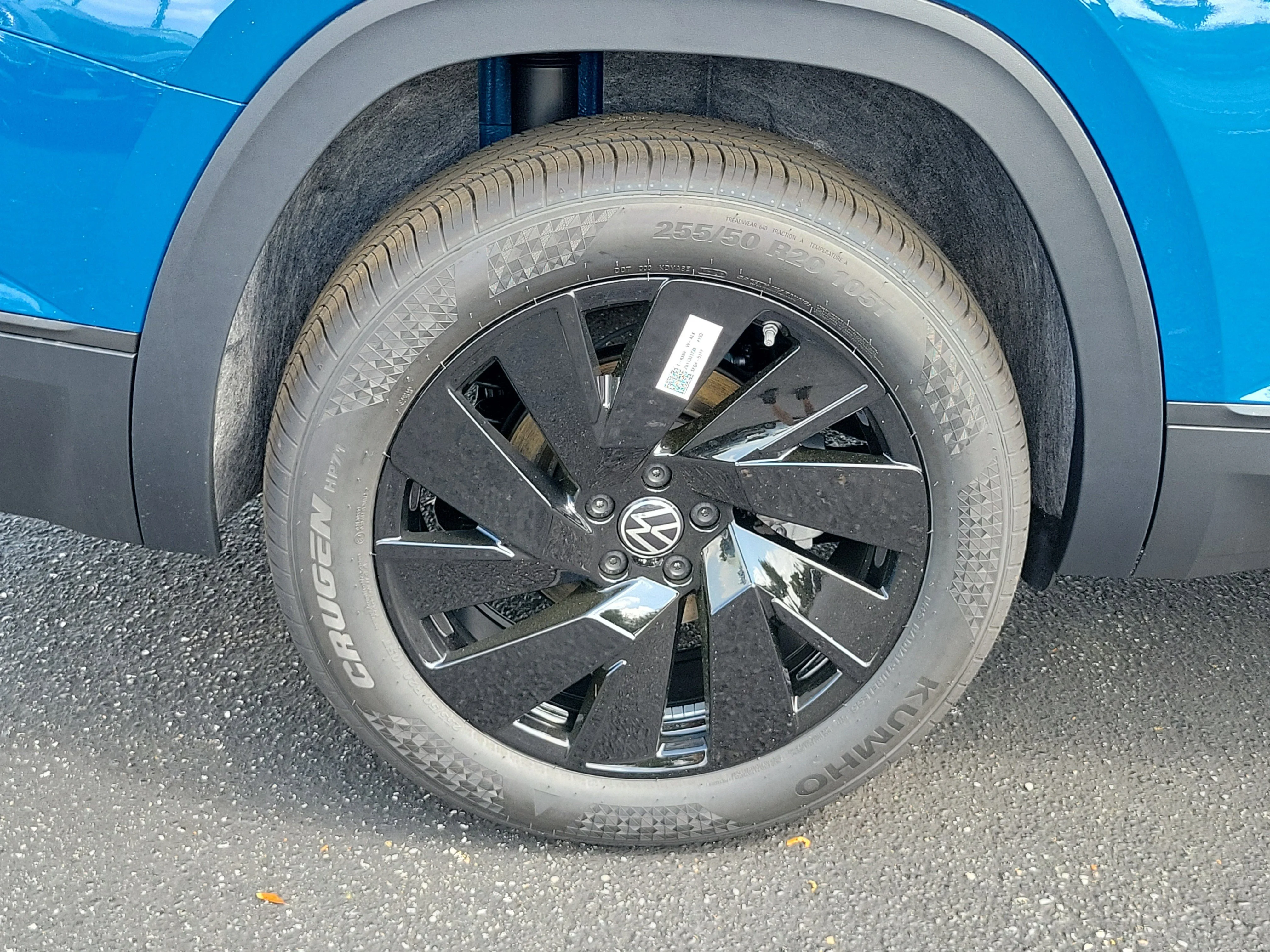 New 2026 Blue Volkswagen 2.0T SE w/Technology image 37
