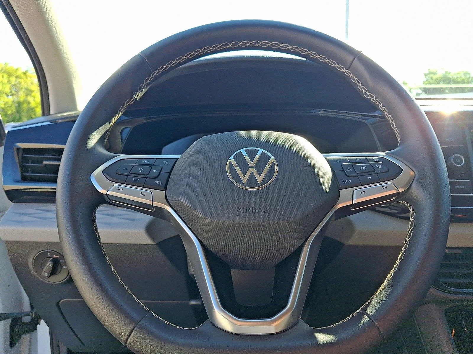 Certified Used 2023 Pure White Volkswagen S image 18