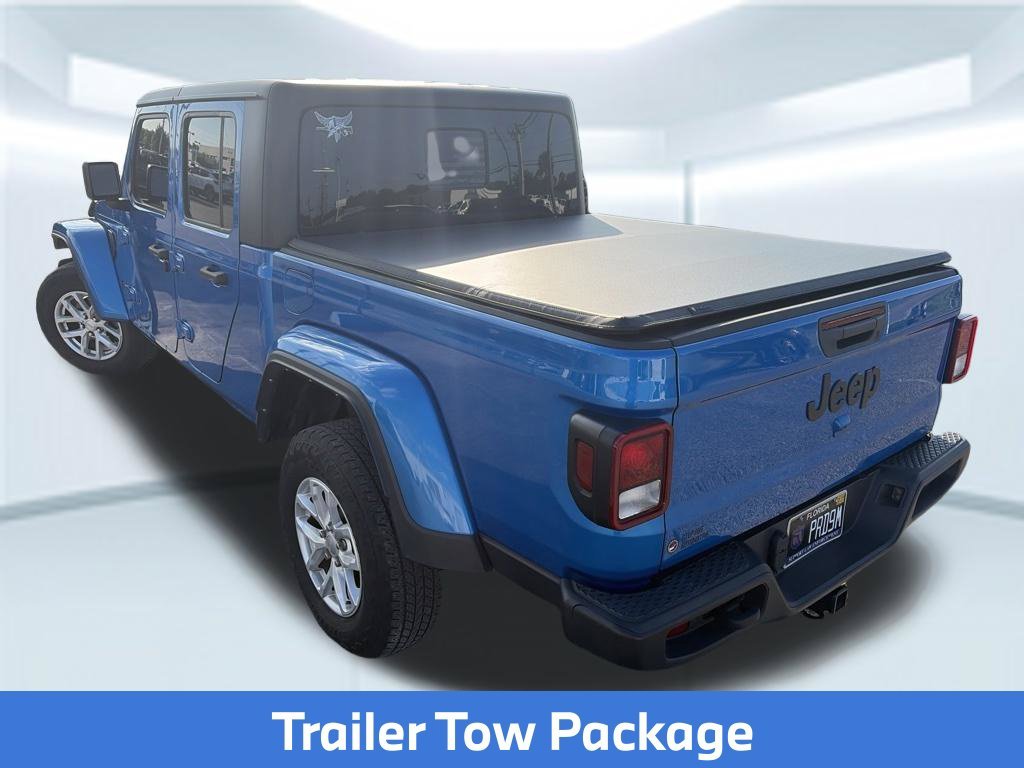 Used 2023 Blue Jeep Sport S image 4