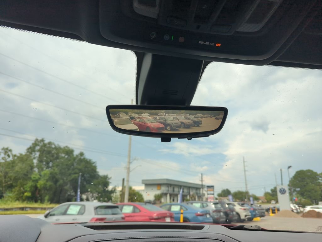 Used 2019 Red Chevrolet High Country image 27