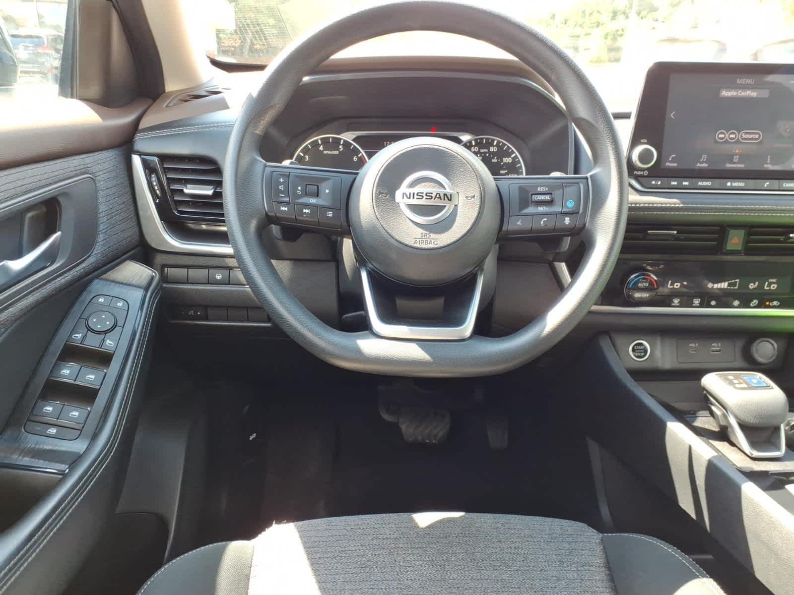 Certified Used 2021 Super Black Nissan SV image 14