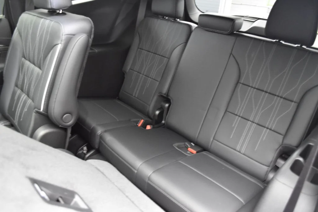 Certified Used 2026 Purple Buick Avenir image 24