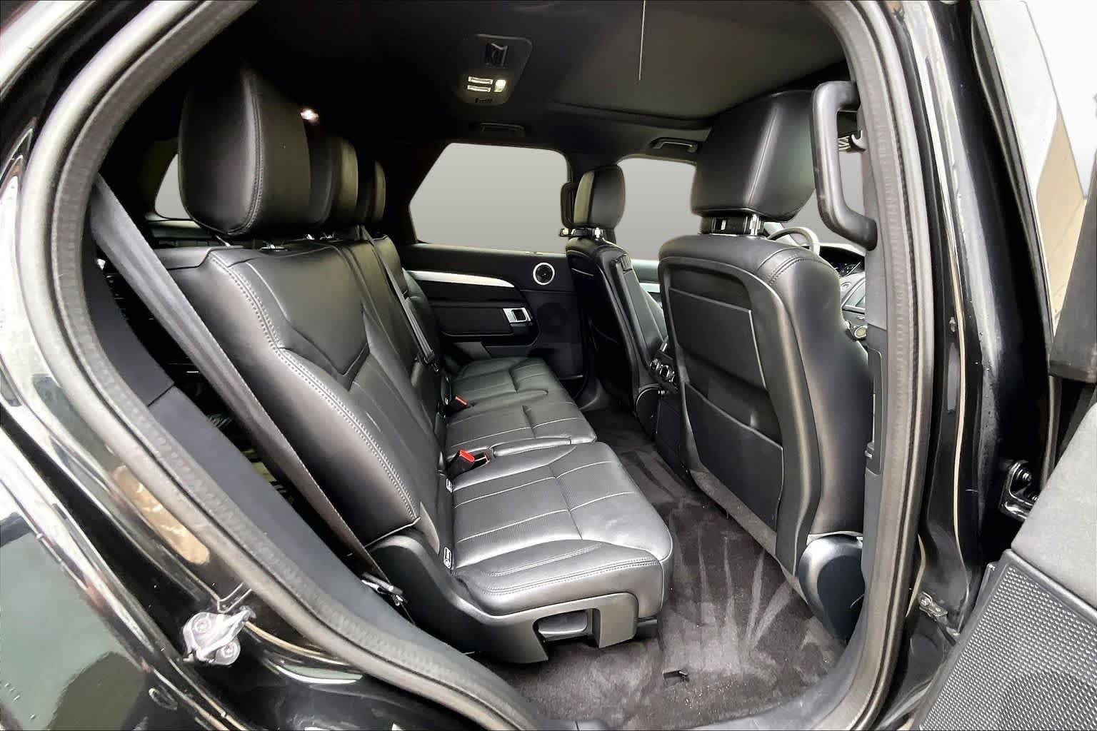 Used 2020 Farallon Black Premium Metallic Land Rover Landmark Edition image 19