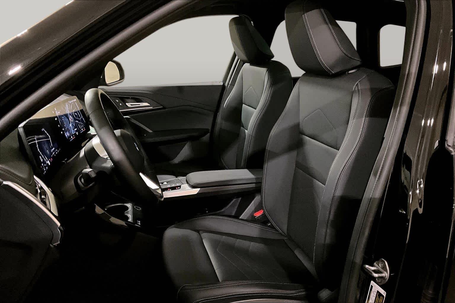 Used 2023 Jet Black BMW xDrive28i image 8