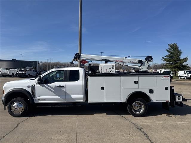 New 2026 Oxford White Ford F-550® XL image 46