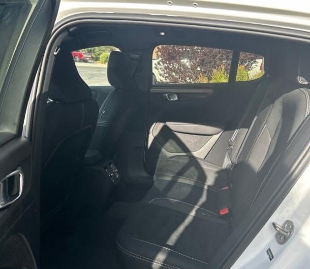 Certified Used 2023 Crystal White Volvo Ultimate image 5