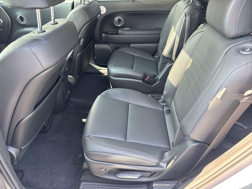 New 2026 Silver Hyundai Limited FWD image 20