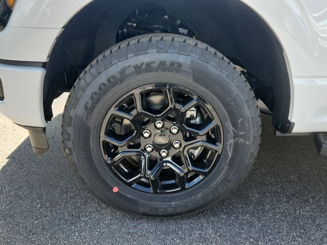 New 2026 Oxford White Ford XLT image 12