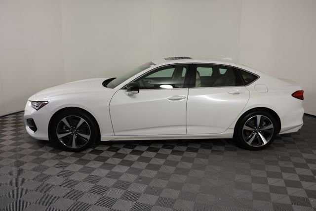 Used 2024 White Acura Technology Package image 5