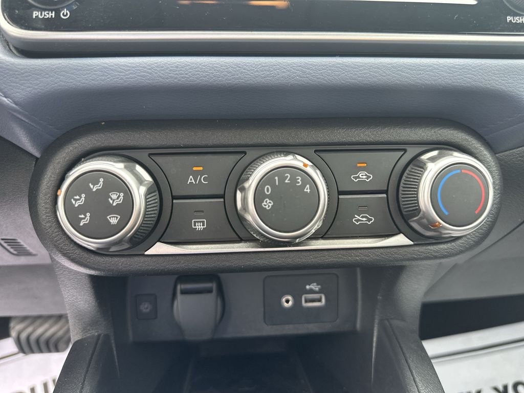 Used 2023 Gray Nissan 1.6 SV image 24