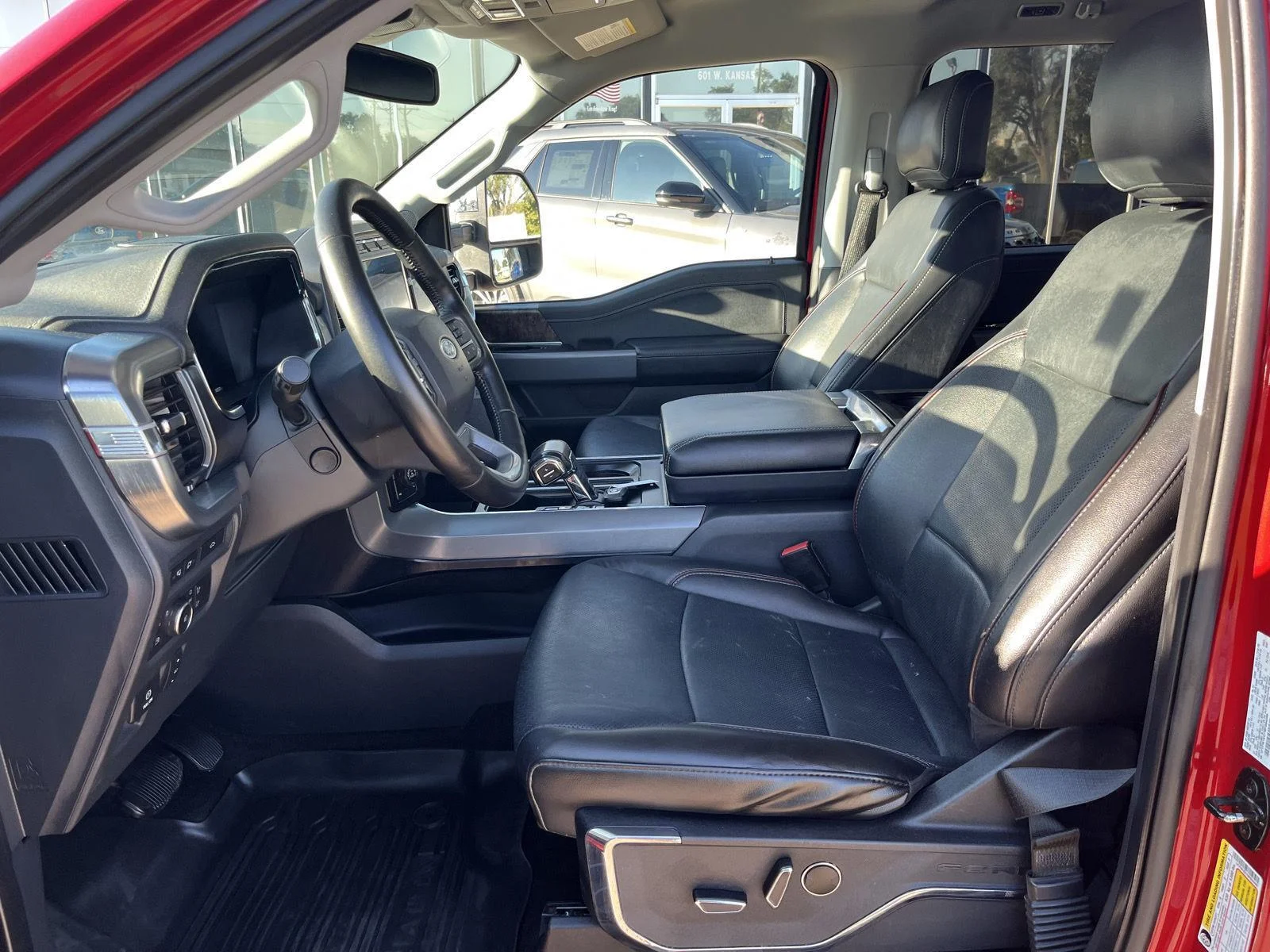 2021 Ford F-150 Lariat - Photo 17