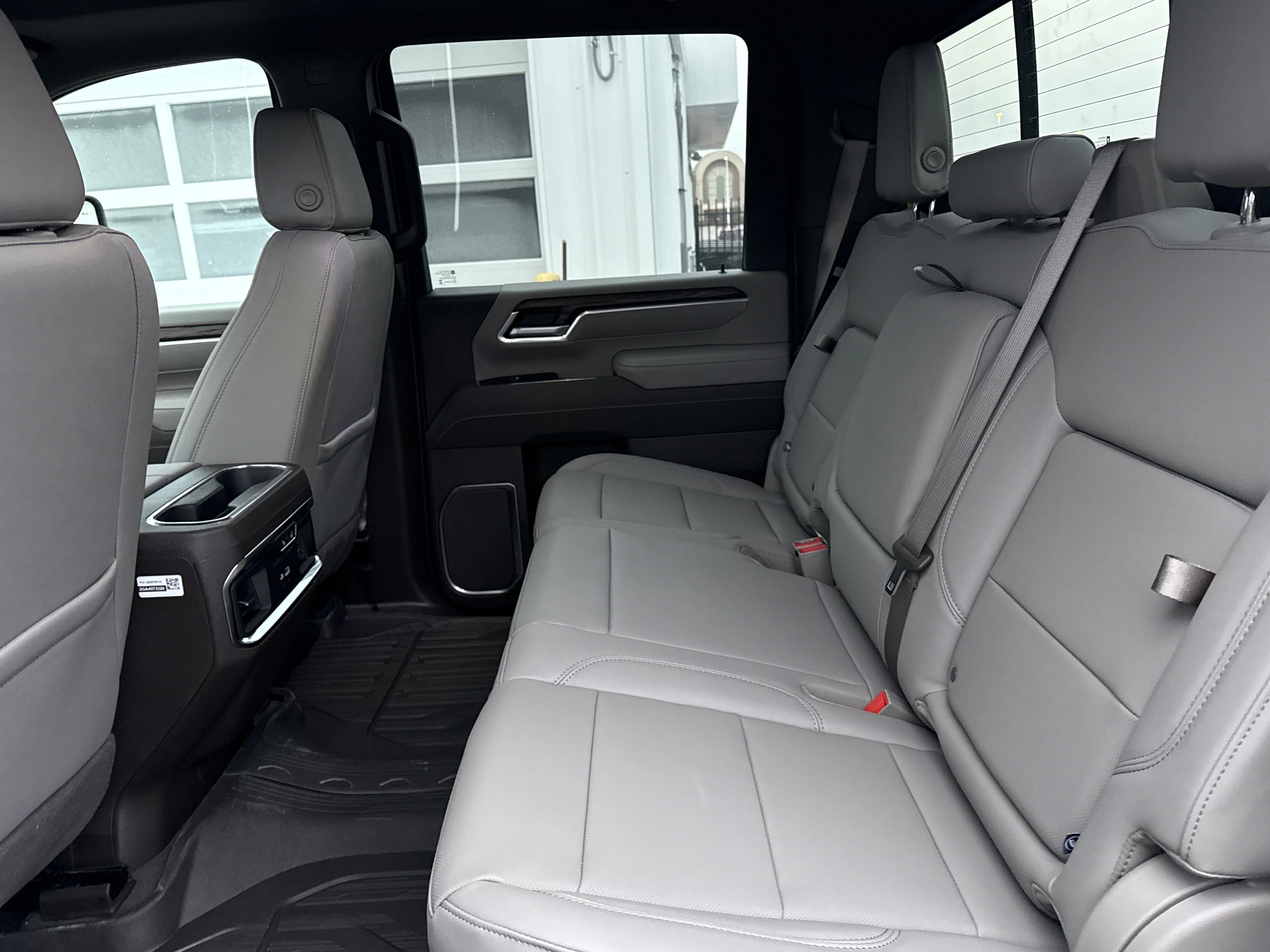 2026 GMC Sierra 2500HD SLT - Photo 6