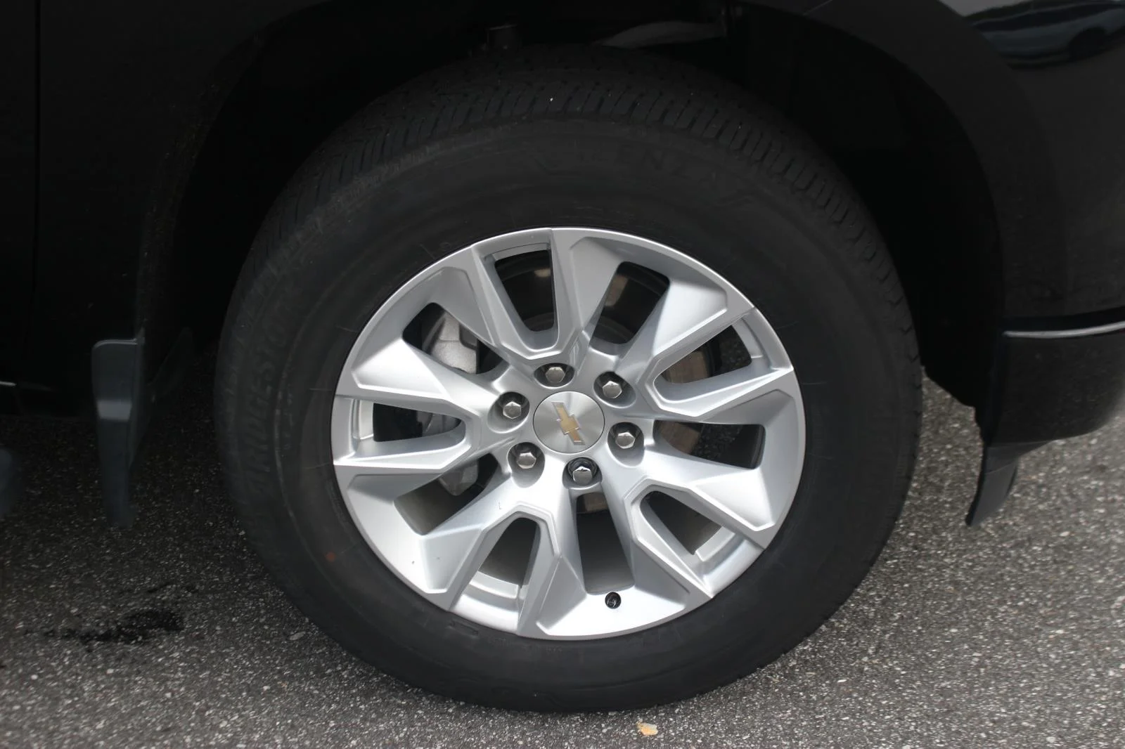 Used 2024 Black Chevrolet Custom image 34