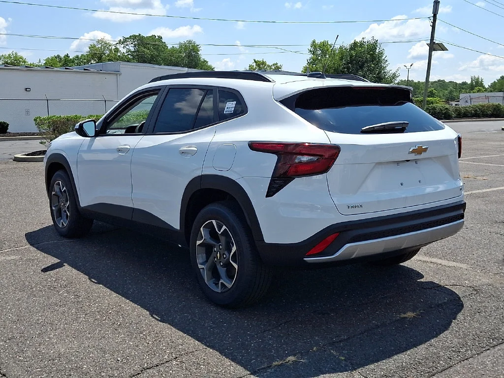 New 2026 Summit White Chevrolet LT image 6