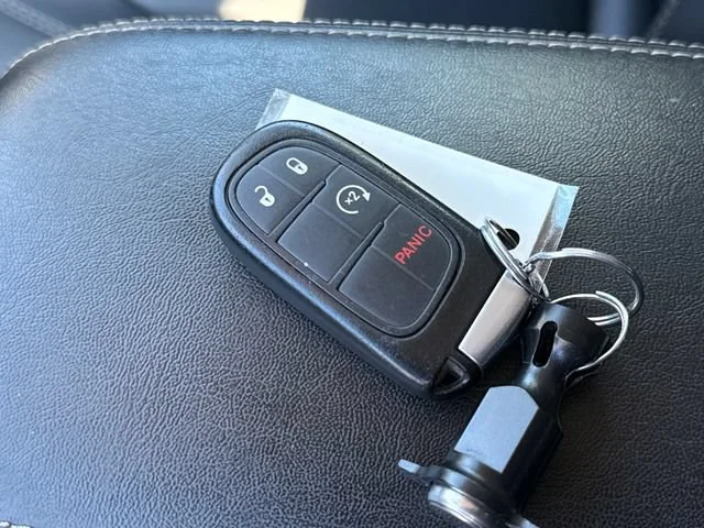 Used 2016 Bright White Clearcoat Jeep Limited image 11