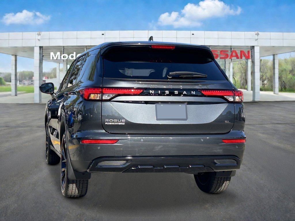 New 2026 Moonrock Gray Nissan SL image 3