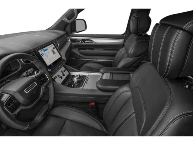 Used 2024 Midnight Sky Jeep Series III image 12