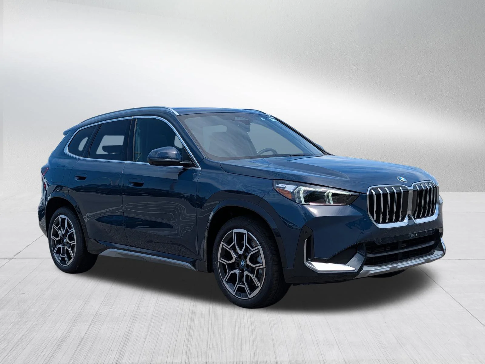 2026 BMW X1 xDrive28i's photo