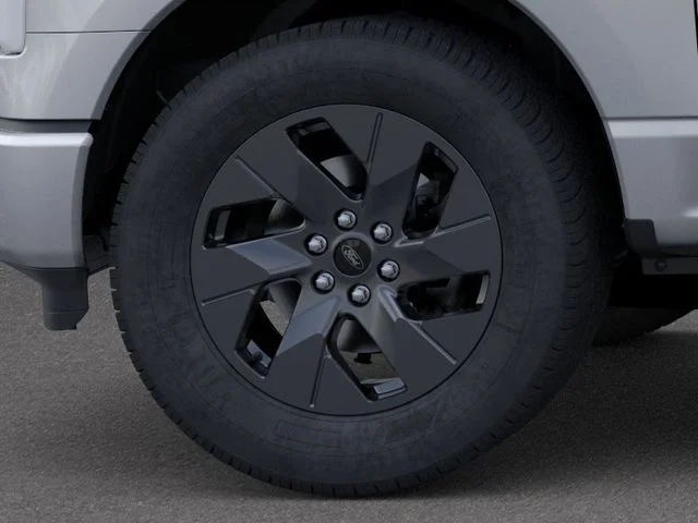 2025 Ford F-150 Lightning Flash - Photo 19