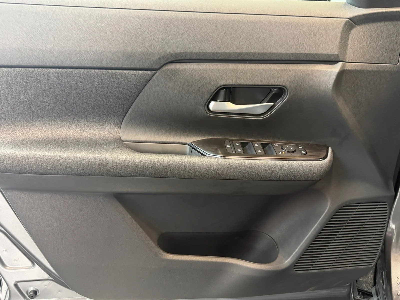 New 2026 Gun Metallic Nissan SV image 26