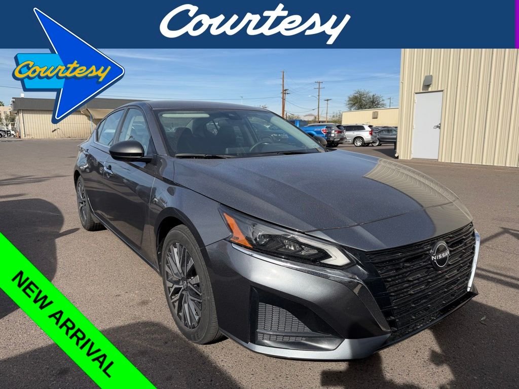 2024 Nissan Altima SV