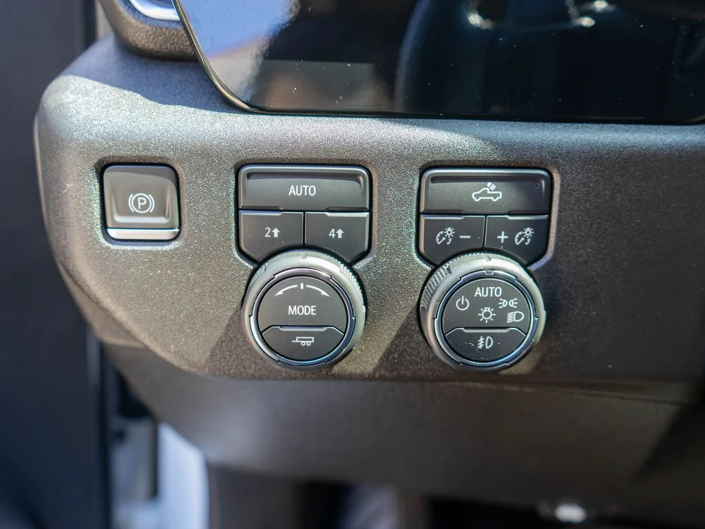 Used 2024 White Chevrolet RST image 17
