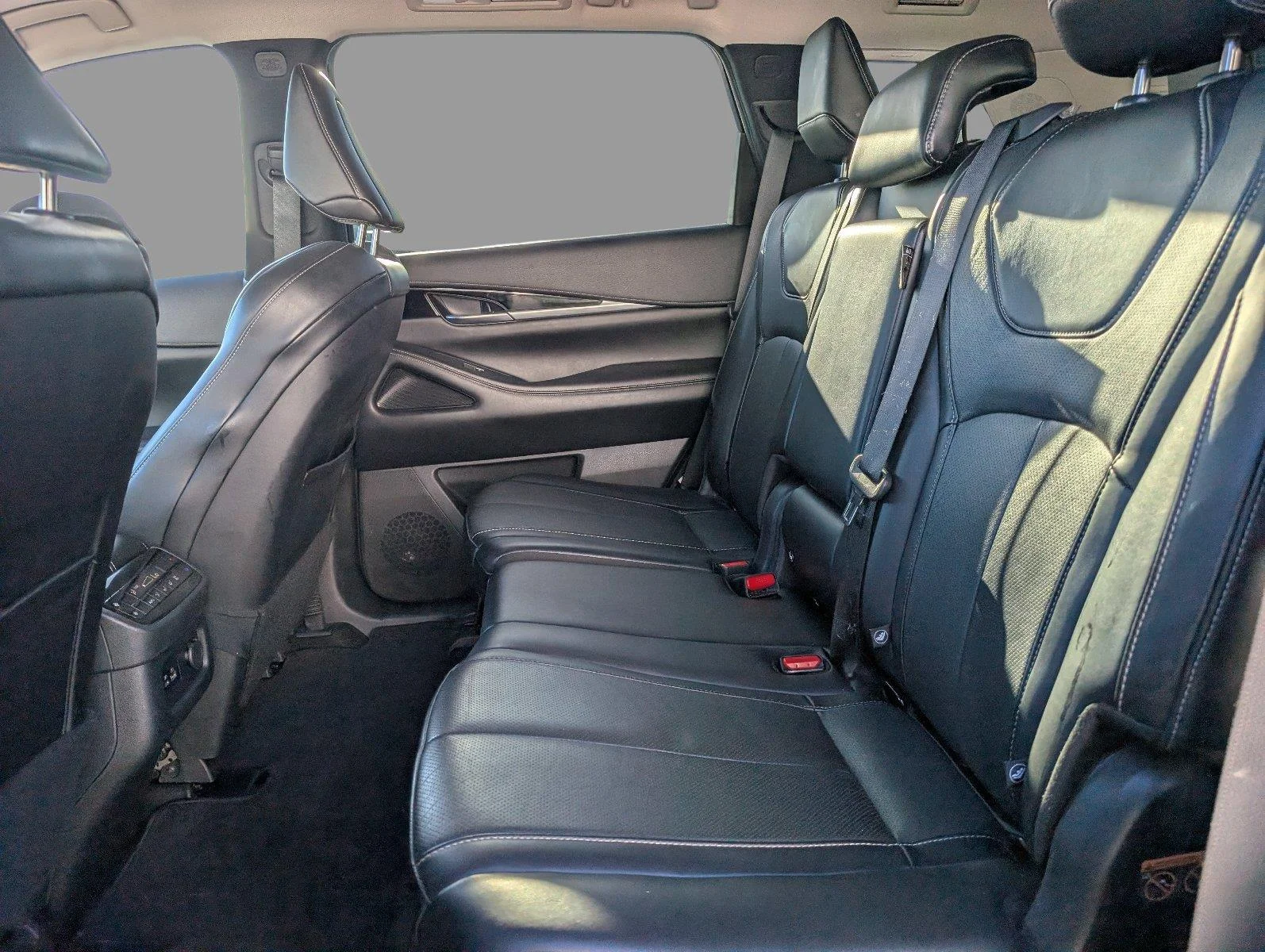 Used 2023 Mineral Black INFINITI PURE image 35