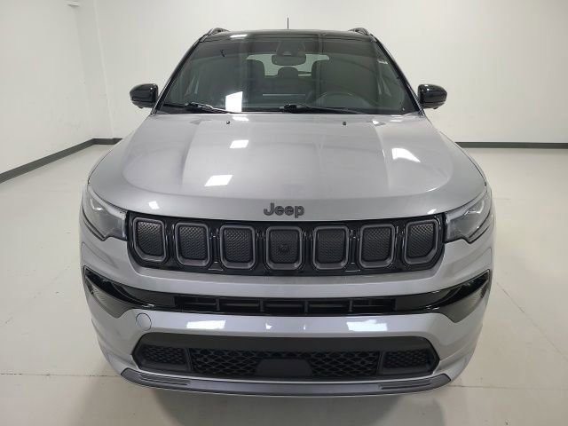 Used 2022 Billet Silver Metallic Clearcoat Jeep High Altitude image 6