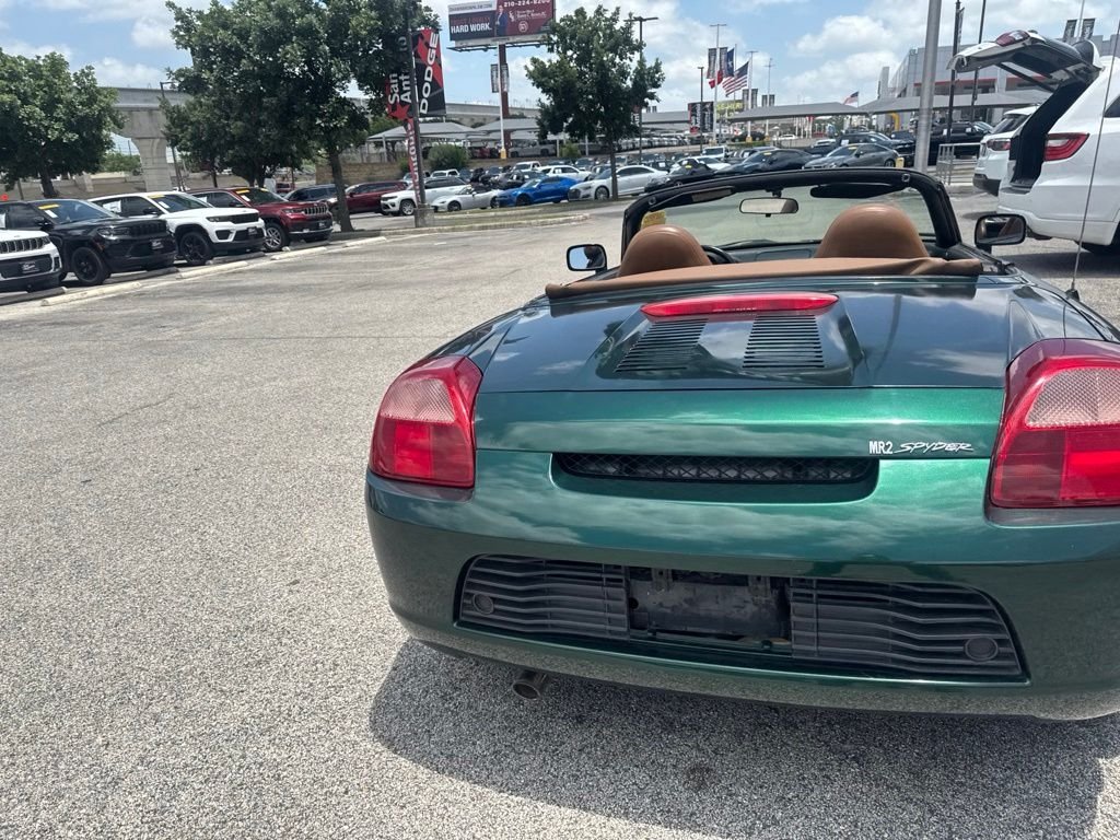 Used 2002 Green Toyota Base image 23