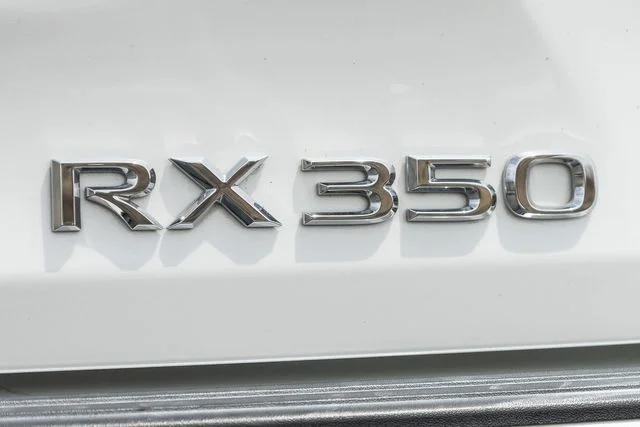 Used 2022 Eminent White Pearl Lexus 350 image 5