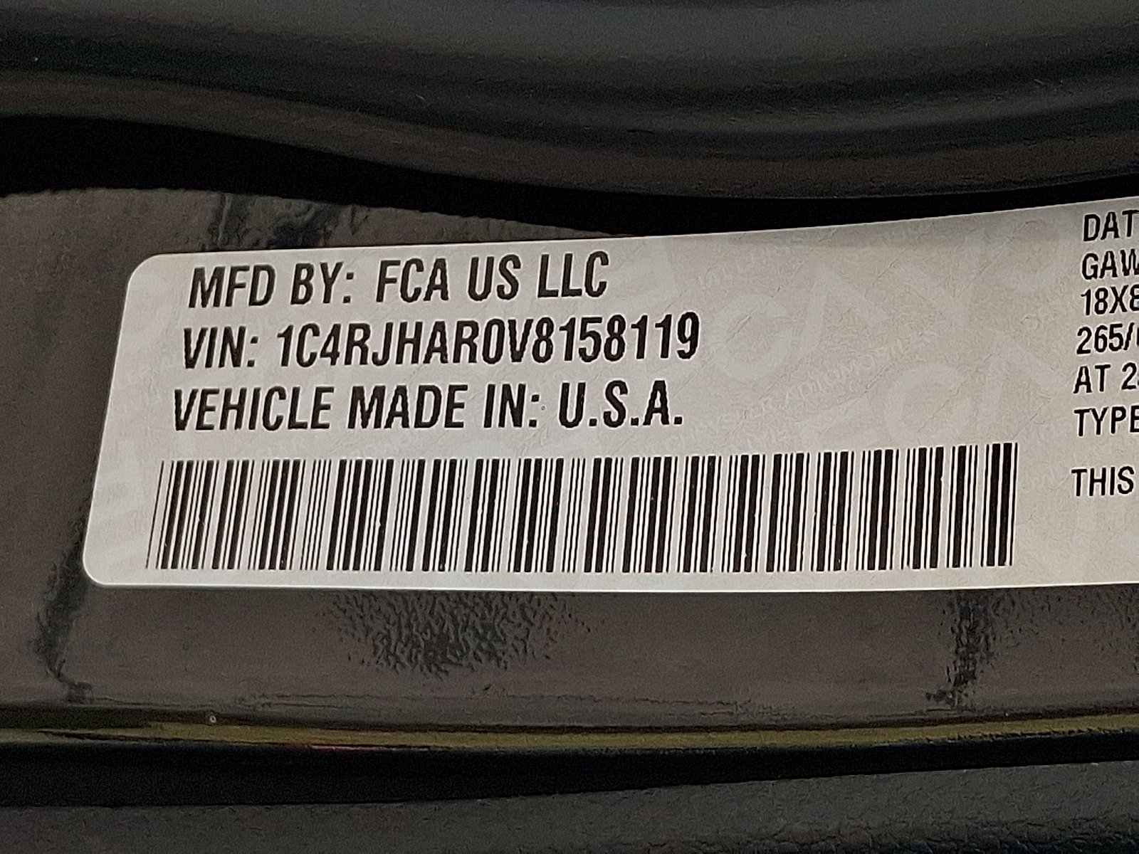 New 2027 High-Gloss Black Paint Jeep Laredo Altitude 4x4 image 16