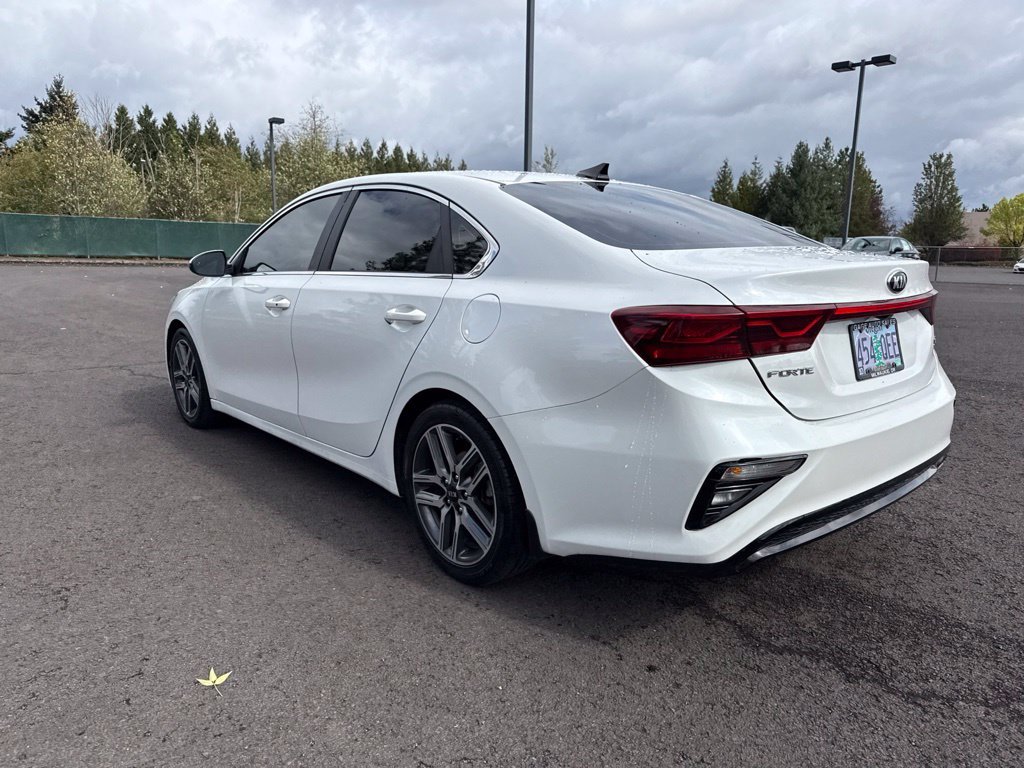 Used 2021 Snow White Pearl Kia EX image 5