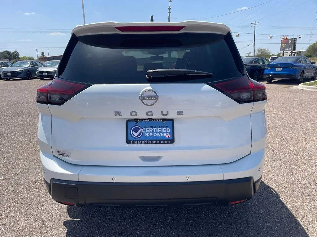 Used 2024 White Nissan S image 6