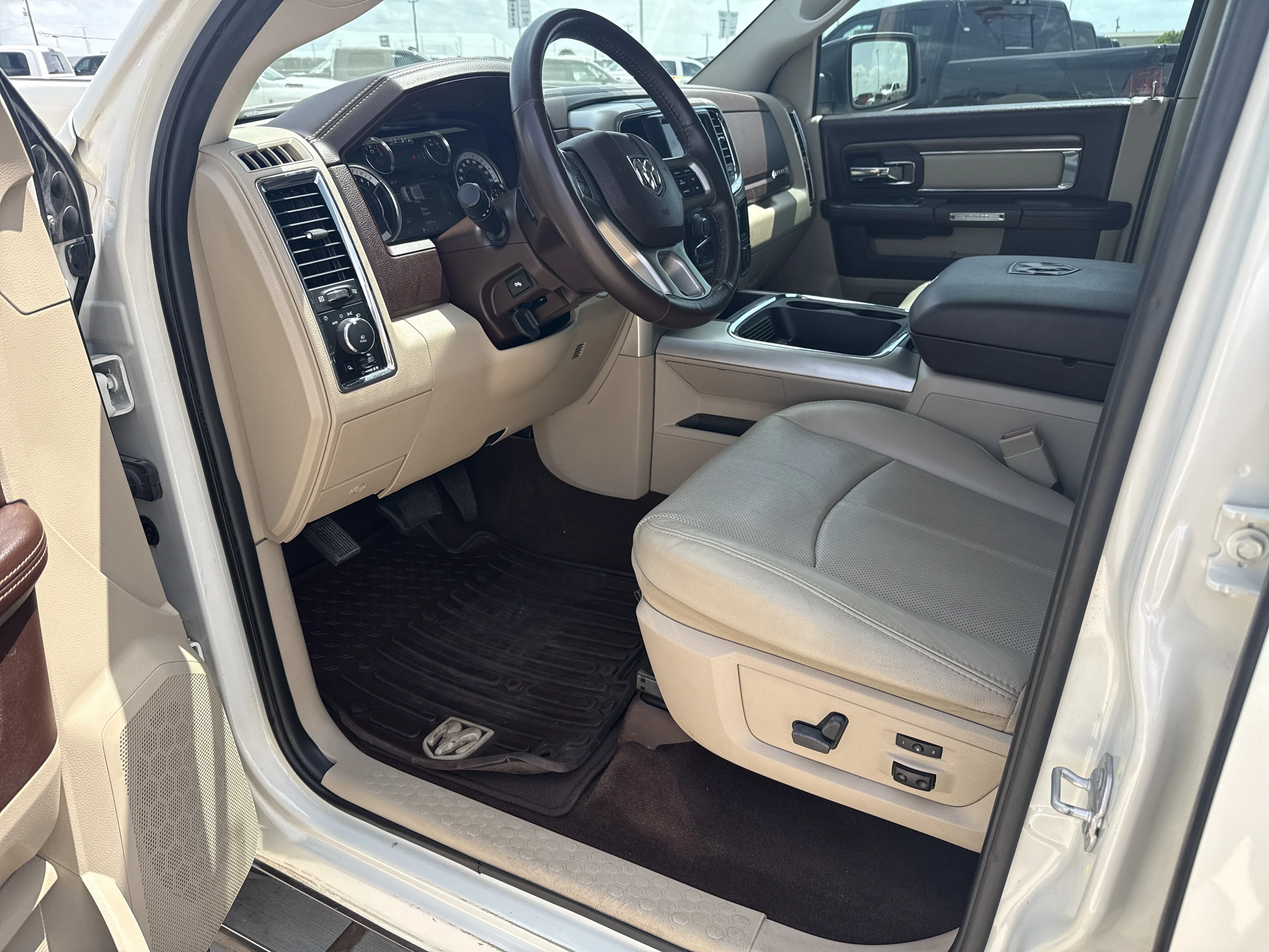 Used 2018 White Ram Laramie image 26