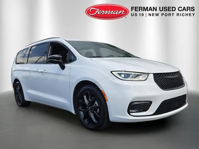 2025 Chrysler Pacifica