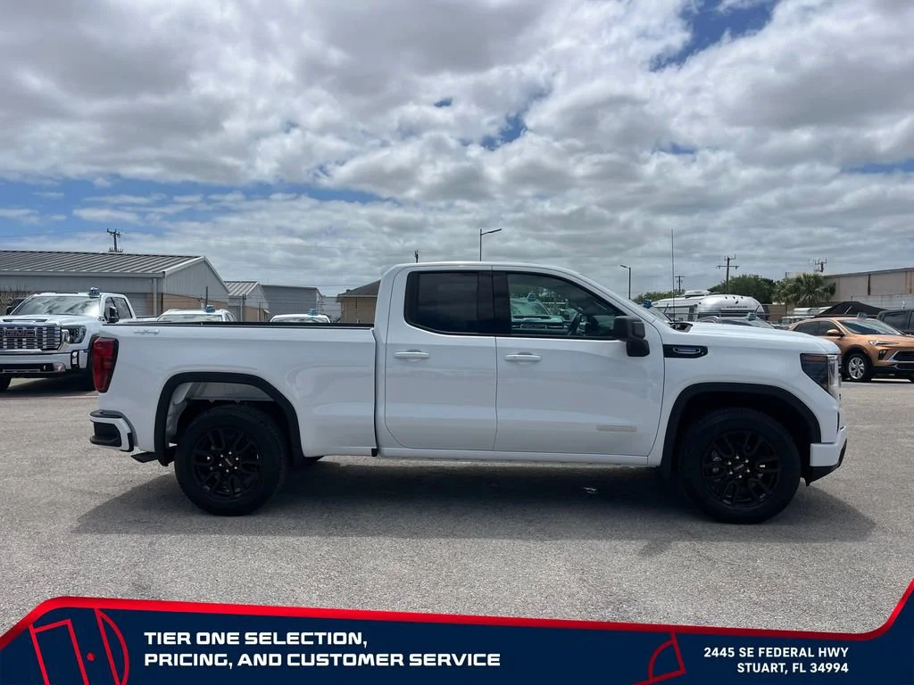 New 2026 Summit White GMC Elevation image 8