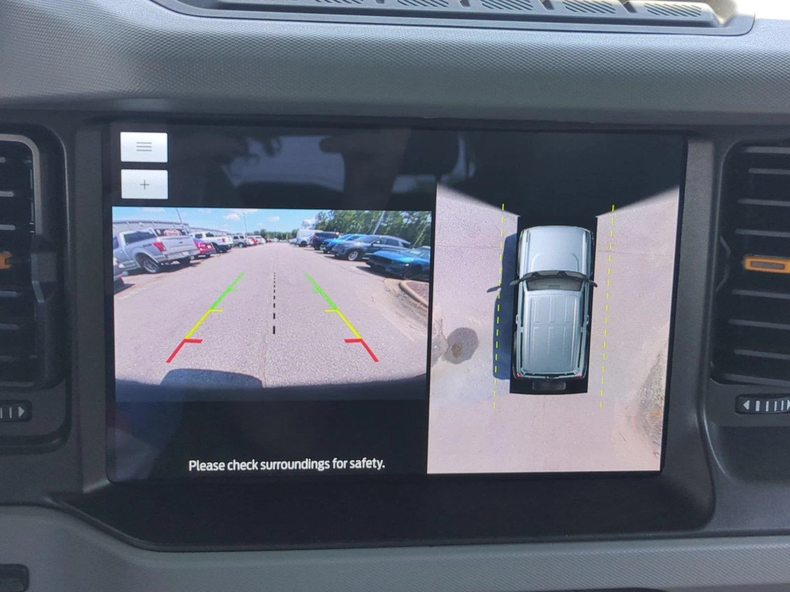 Used 2023 Cactus Gray Ford Badlands Advanced image 25