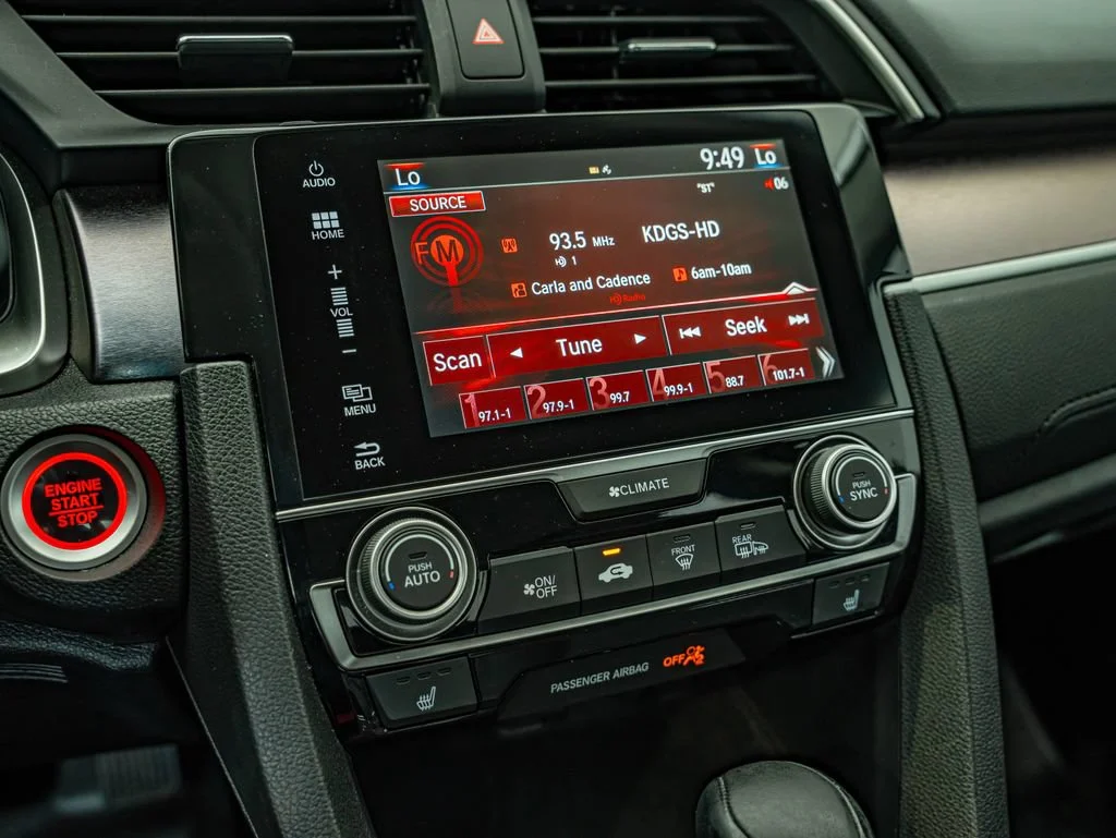 Used 2017 Gray Honda EX-L image 24