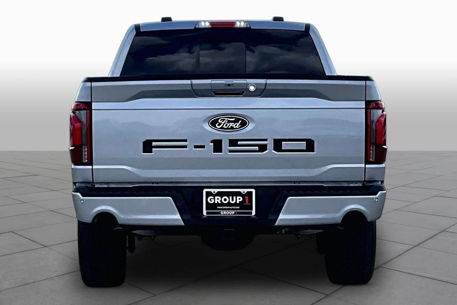 Used 2025 Iconic Silver Metallic Ford LARIAT image 5