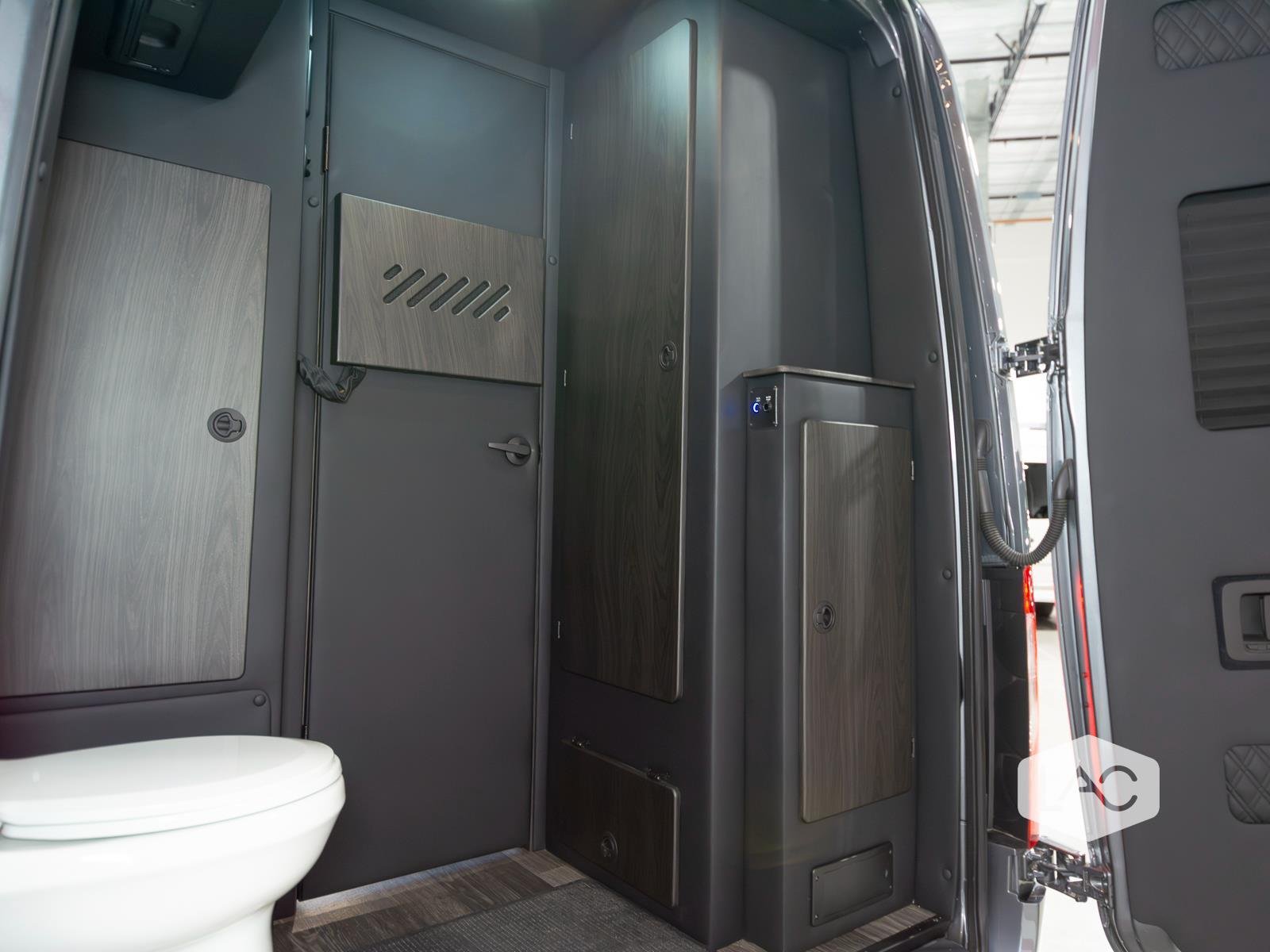New 2026 Selenite gray metallic OGV Luxury Coach AWD ULTIMATE 1080ah ADV Pkg image 19