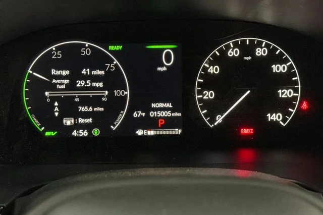Certified Used 2025 Meteorite Gray Metallic Honda Sport-L image 33