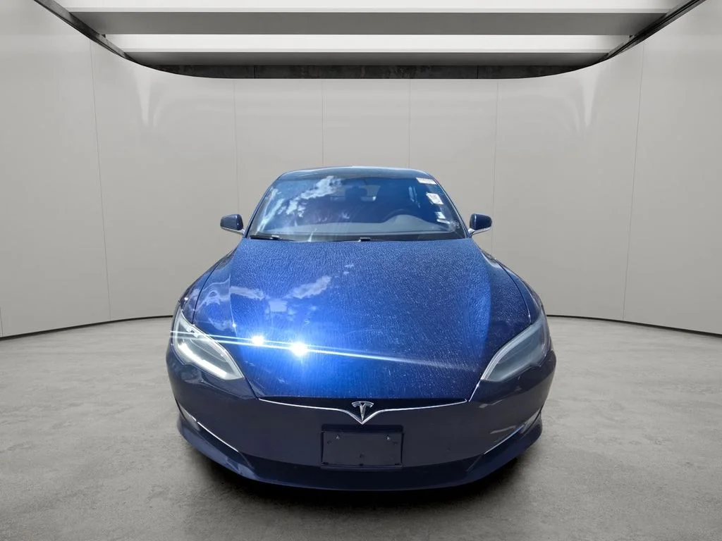 Used 2017 Deep Blue Metallic Tesla 90D image 16