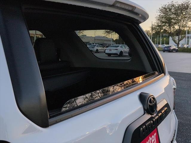 Certified Used 2022 ICE CAP Toyota  image 9