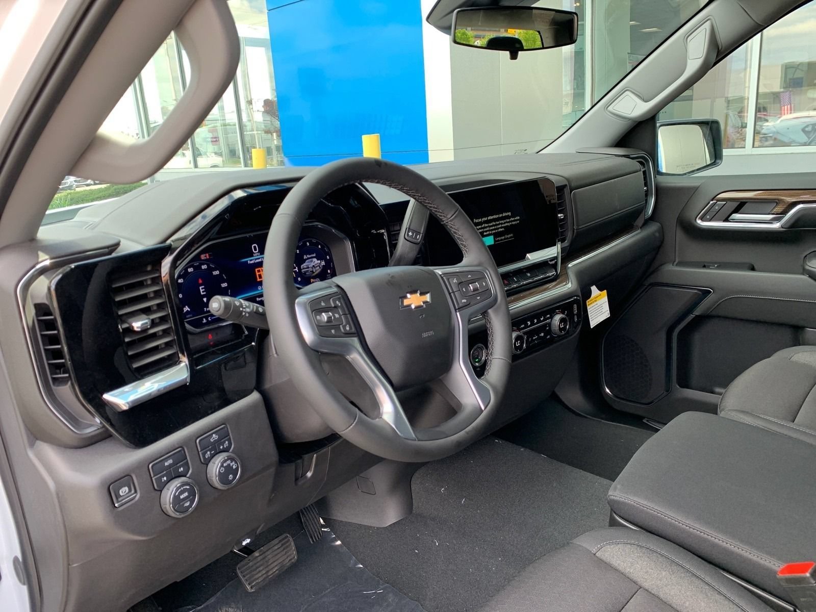 New 2026 Summit White Chevrolet LT (2FL) with Convenience Package - Trailering Package image 18